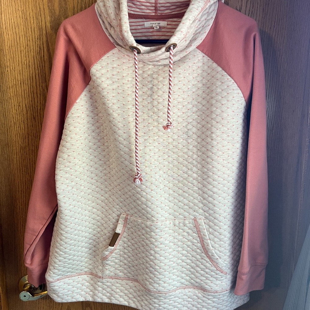 XL Maurices Hoodie